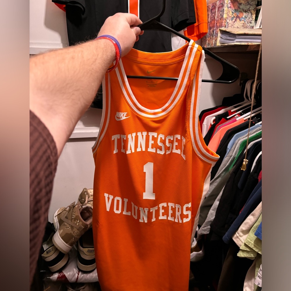 Tennessee Volunteers jersey